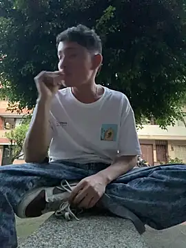 elfernh online show from 7, 10, 2025