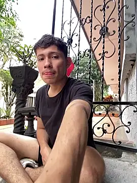 elfernh online show from 14, 10, 2025