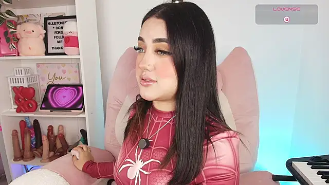 justonecute online show from 4, 3, 2026