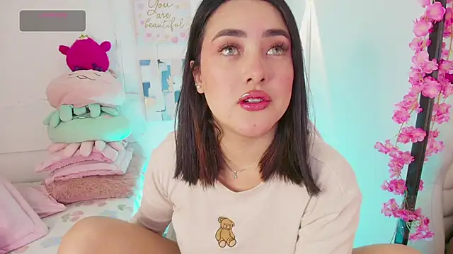 justonecute online show from 11, 9, 2025