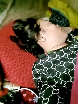 CoMay003 online show from 12, 4, 2026