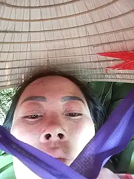 CoMay003 online show from 14, 4, 2026