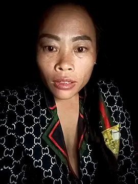 CoMay003 online show from 31, 10, 2025