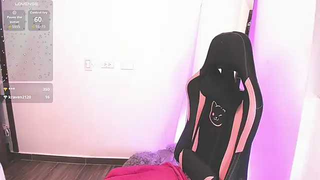 samiacooper25 online show from 13, 9, 2025