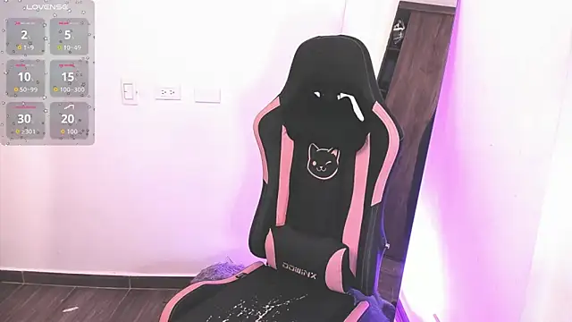 samiacooper25 online show from 11, 9, 2025