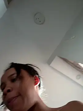 Snapshot of samiacooper25 chatting on 16, 6, 2026 samiacooper25 online show from 16, 6, 2026