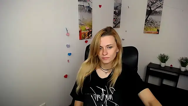 PeppyMia online show from 21, 10, 2025