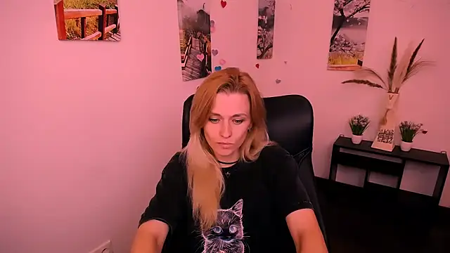 PeppyMia online show from 19, 9, 2025