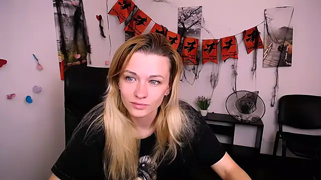 PeppyMia online show from 1, 11, 2025