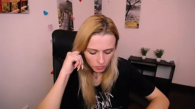 PeppyMia online show from 30, 9, 2025