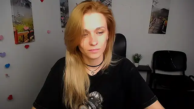 PeppyMia online show from 25, 11, 2025