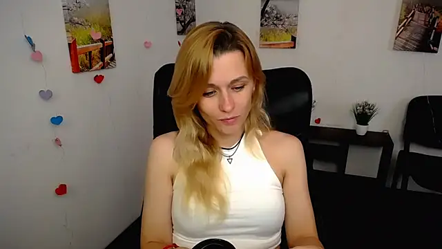 PeppyMia online show from 9, 11, 2025