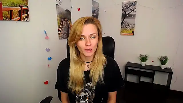 PeppyMia online show from 16, 10, 2025