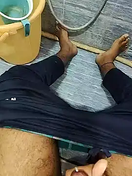 Snapshot of Kartik200798 chatting on 3, 12, 2025 Kartik200798 online show from 3, 12, 2025