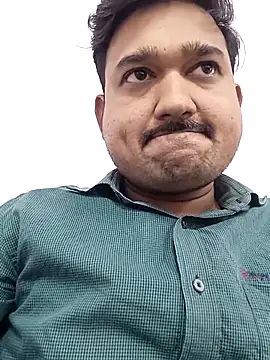 Snapshot of VadodaraBBC chatting on 5, 12, 2025 VadodaraBBC online show from 5, 12, 2025