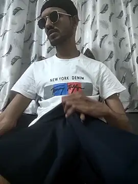 fckboy987 online show from 18, 5, 2026