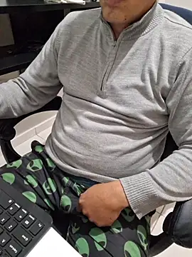 Carloskasado online show from 9, 10, 2025