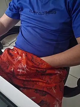 Carloskasado online show from 7, 1, 2026