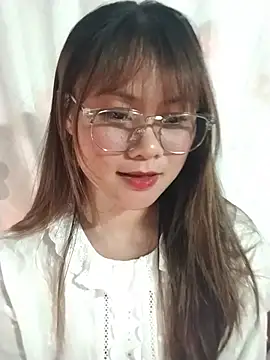 Sisi dy01 online show from 4, 7, 2026