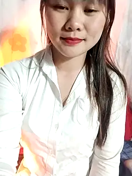 Snapshot of Sisi_dy01 chatting on 6, 5, 2026 Sisi dy01 online show from 6, 5, 2026