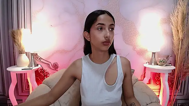 Snapshot of MilkyLally chatting on 27, 9, 2025 MilkyLally online show from 27, 9, 2025