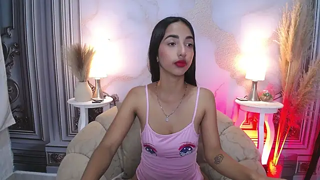 Snapshot of MilkyLally chatting on 22, 11, 2025 MilkyLally online show from 22, 11, 2025