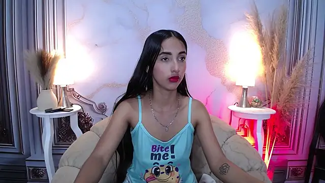 Snapshot of MilkyLally chatting on 15, 11, 2025 MilkyLally online show from 15, 11, 2025