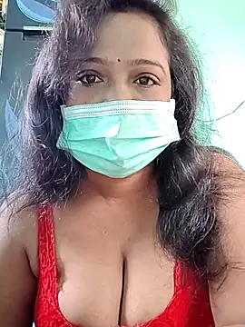 misspriya03 online show from 15, 10, 2025