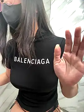 Voyerra g online show from 30, 11, 2025