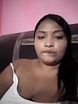 Snapshot of Cristal_hott1 chatting on 7, 2, 2026 Cristal hott1 online show from 7, 2, 2026