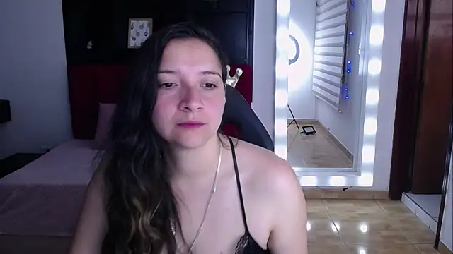 Agatha bellucci  online show from 28, 9, 2025