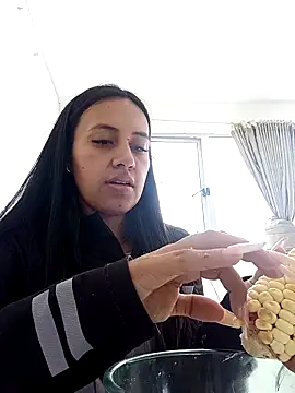 Snapshot of Nika_Hot chatting on 1, 10, 2025 Nika Hot online show from 1, 10, 2025