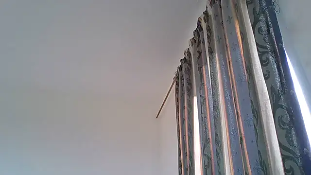 Snapshot of Nika_Hot chatting on 17, 11, 2025 Nika Hot online show from 17, 11, 2025