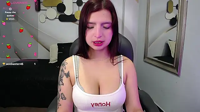 Helengolden  online show from 19, 1, 2026