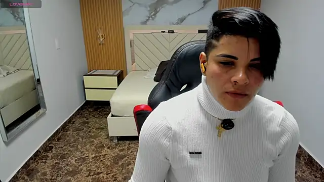 KAROLLJONES1 online show from 12, 5, 2026