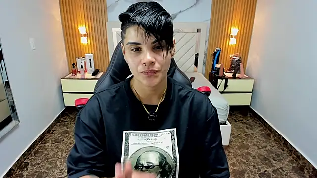 KAROLLJONES1 online show from 15, 1, 2026