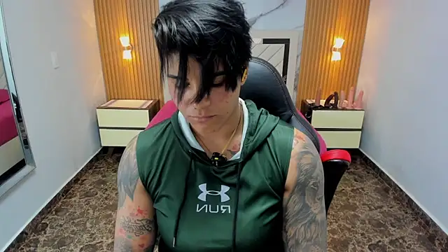 KAROLLJONES1 online show from 25, 4, 2026