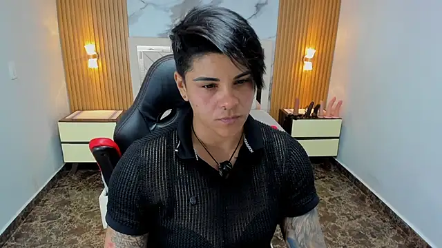 KAROLLJONES1 online show from 27, 4, 2026