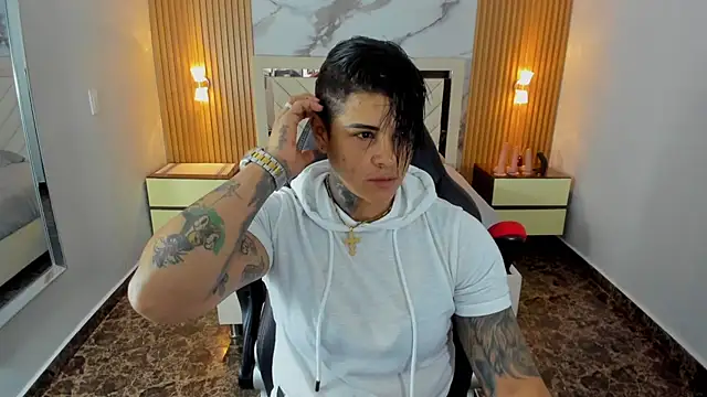 KAROLLJONES1 online show from 2, 7, 2026