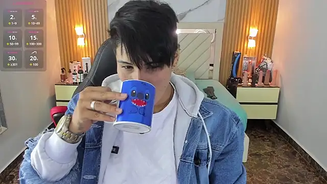 KAROLLJONES1 online show from 23, 9, 2025