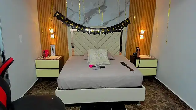 KAROLLJONES1 online show from 7, 2, 2026