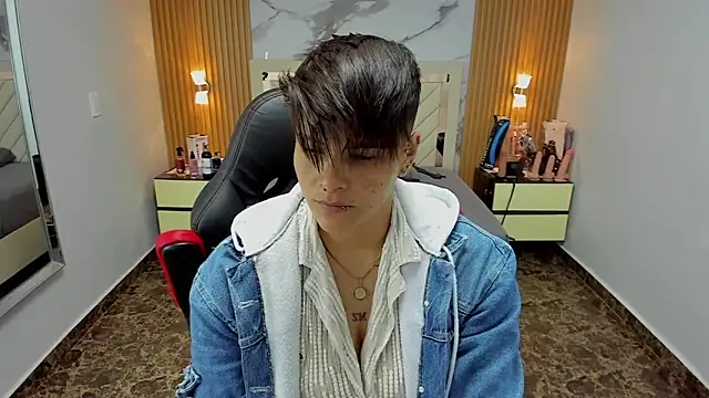 KAROLLJONES1 online show from 28, 10, 2025