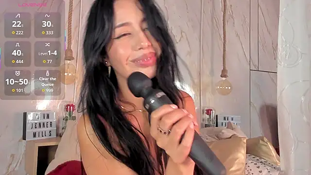 Miss Charlottet online show from 15, 3, 2026