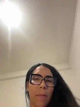 princesaliay online show from 18, 6, 2026