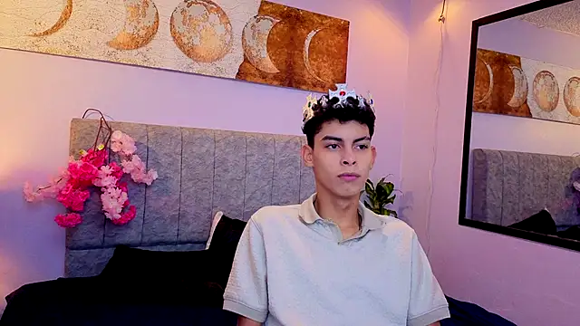 Room 69x online show from 22, 9, 2025