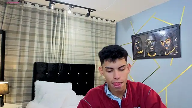 Room 69x online show from 16, 11, 2025