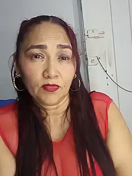 linda luna29 online show from 7, 6, 2026