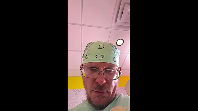 Pussyismyfavoritetaste online show from 18, 2, 2026