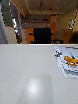 Snapshot of kiss_like_choco11 chatting on 21, 10, 2025 kiss like choco11 online show from 21, 10, 2025