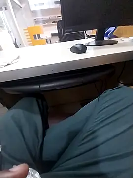 Snapshot of kiss_like_choco11 chatting on 2, 10, 2025 kiss like choco11 online show from 2, 10, 2025